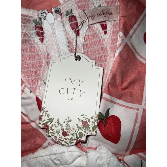 NWT! Ivy City Co Alice Dress Strawberry Novelty Print Smocked Cottagecore Dress - Picture 9 of 11